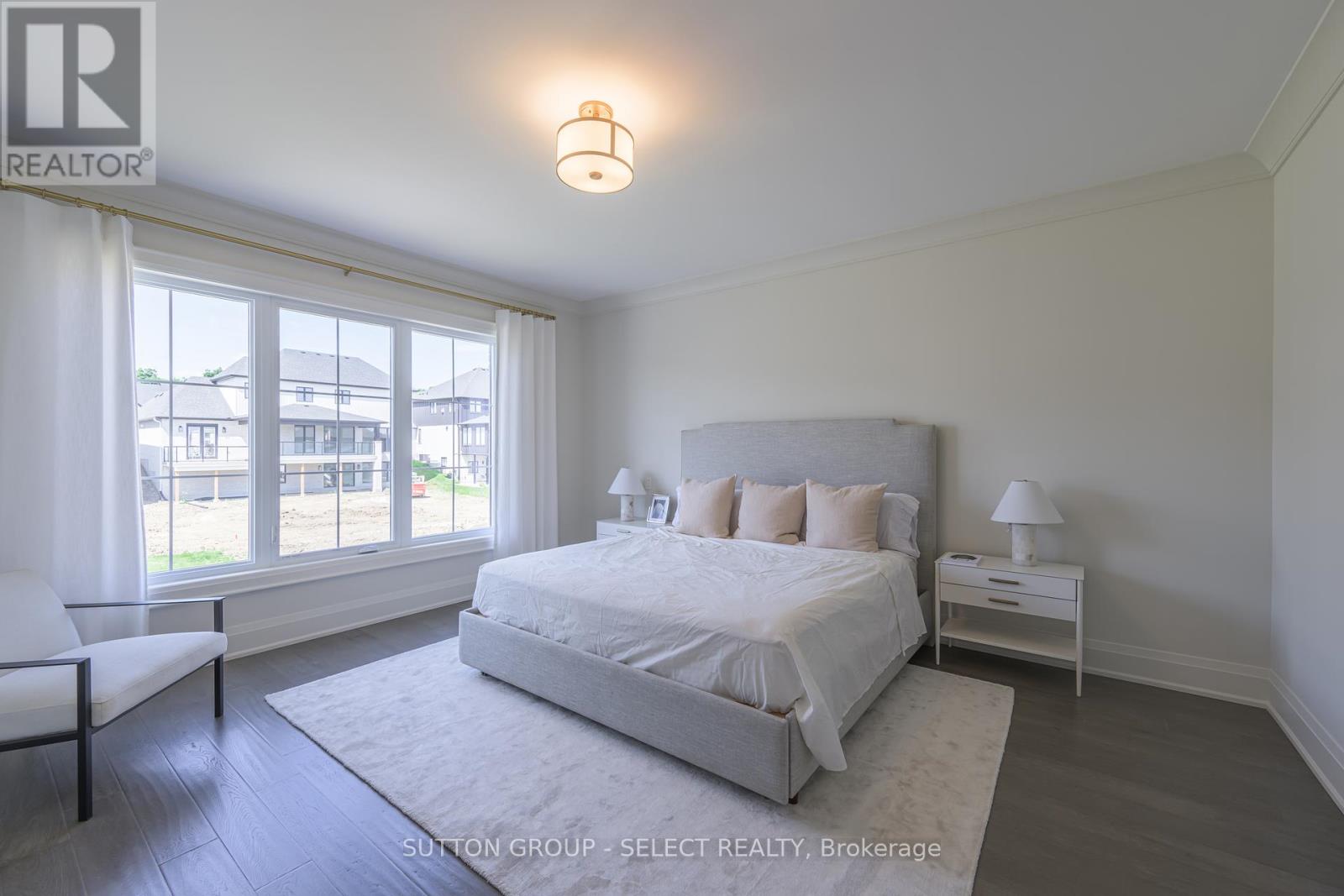 326 Manhattan Drive, London South, Ontario  N6K 4M7 - Photo 19 - X12043755