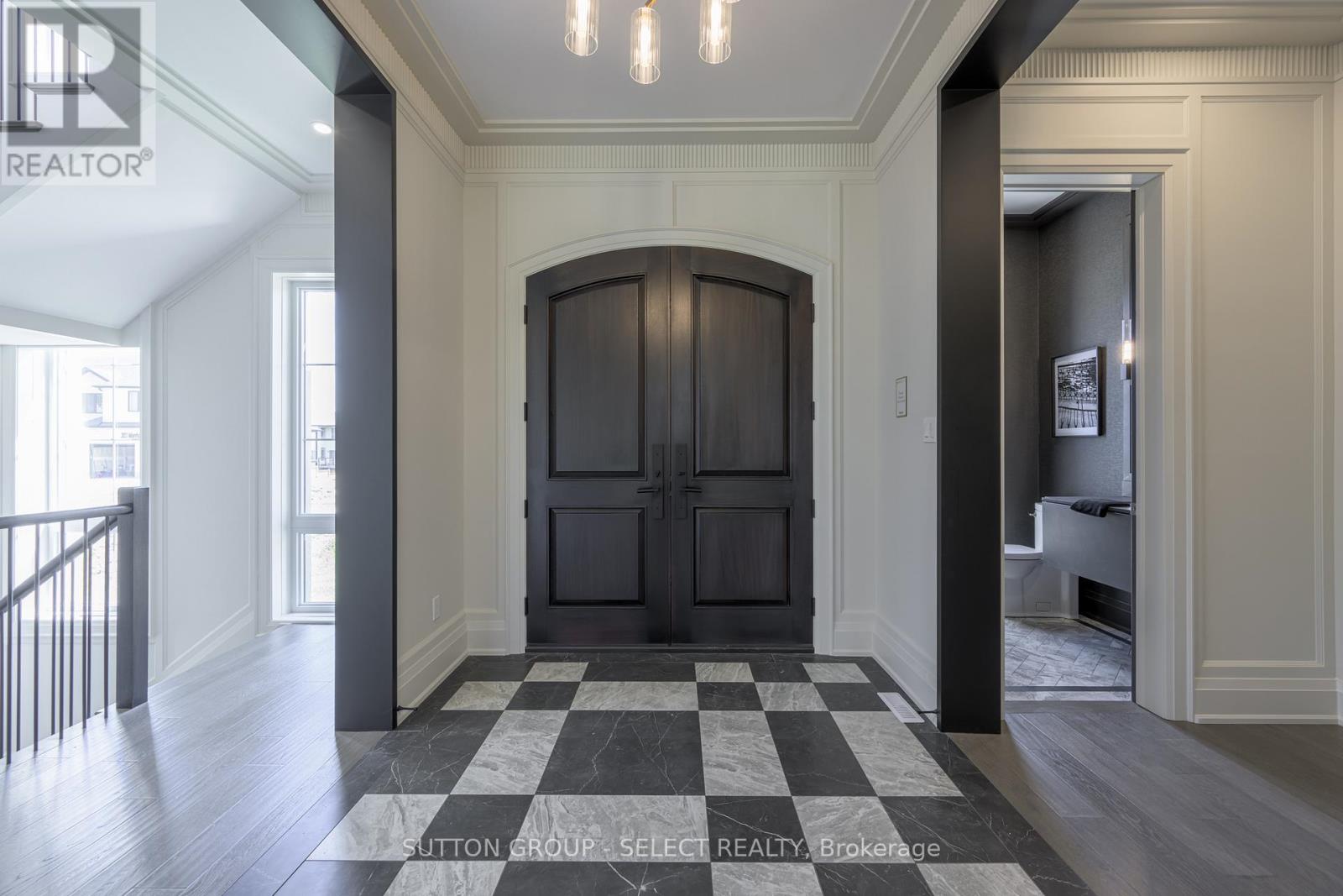Property at 326 MANHATTAN DRIVE image 3