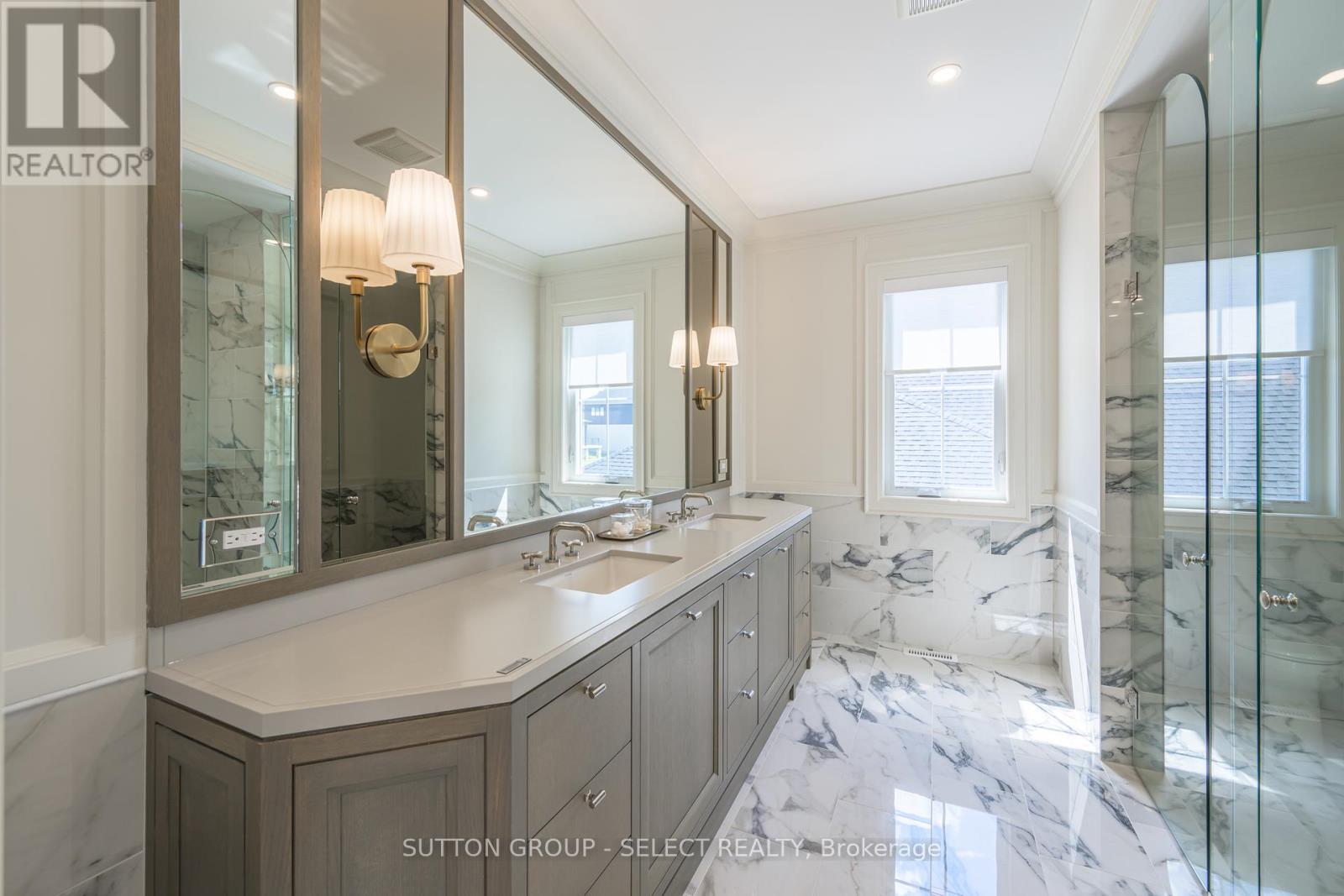 326 Manhattan Drive, London South, Ontario  N6K 4M7 - Photo 22 - X12043755