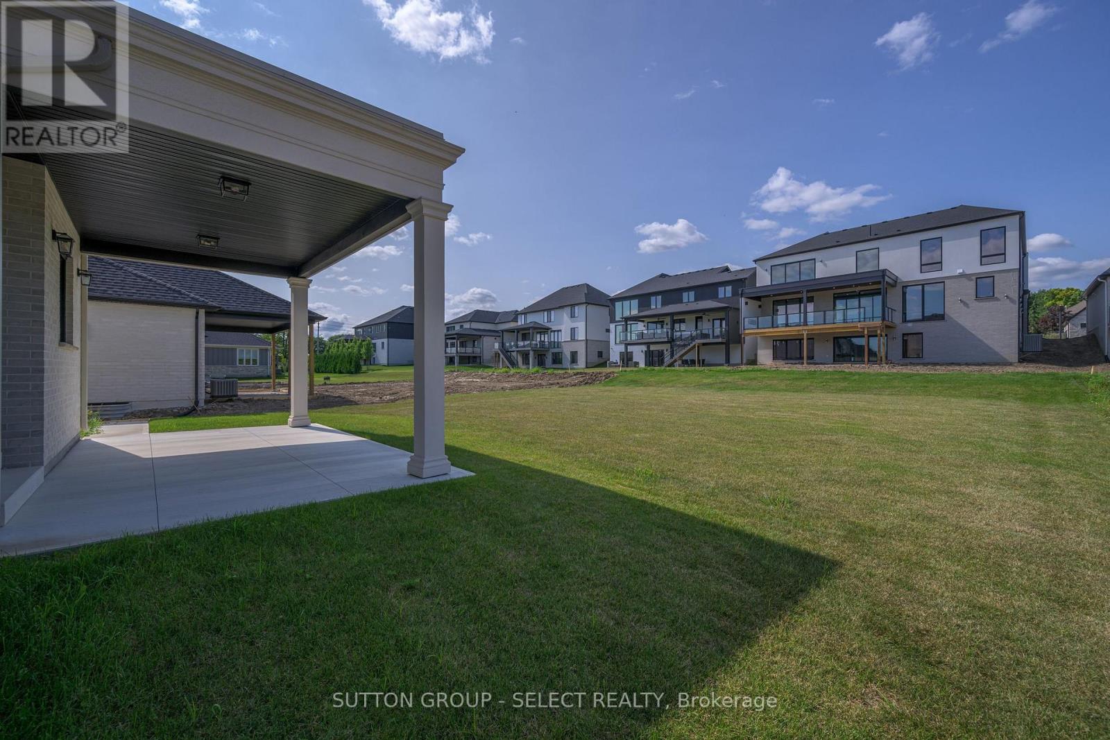 326 Manhattan Drive, London South, Ontario  N6K 4M7 - Photo 24 - X12043755