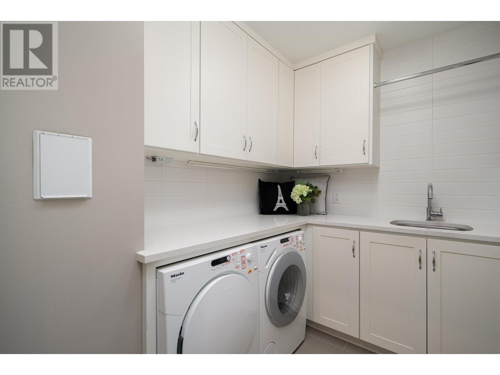 6479 Larch Street, Vancouver, British Columbia  V6M 4E8 - Photo 7 - R2974722
