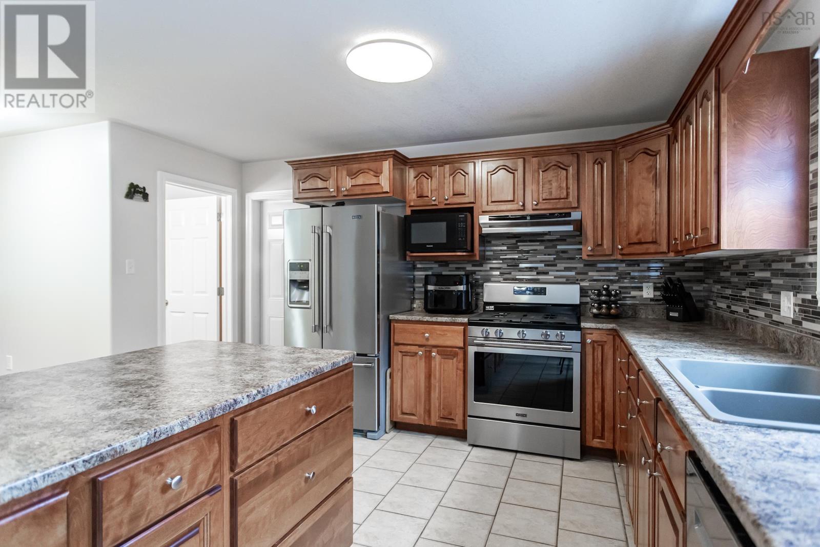 10015 Highway 201 Highway, South Farmington, Nova Scotia  B0P 1W0 - Photo 21 - 202505918