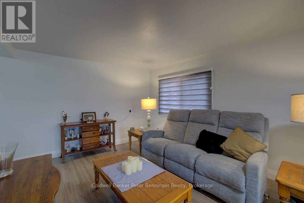 35 King Street, Kincardine, Ontario  N0G 2T0 - Photo 7 - X12043801