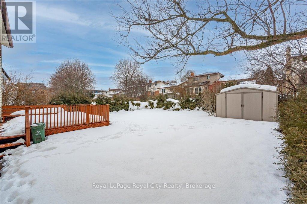 145 Kortright Road W, Guelph, Ontario  N1G 3N9 - Photo 31 - X12043808