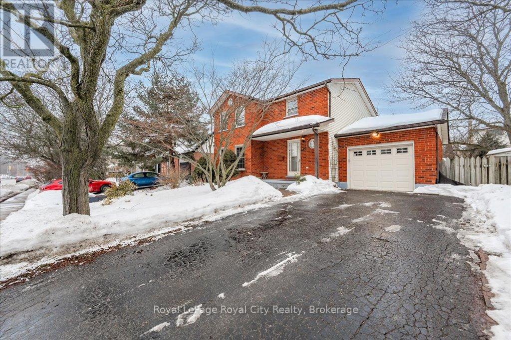 Property at 145 KORTRIGHT ROAD W image 4