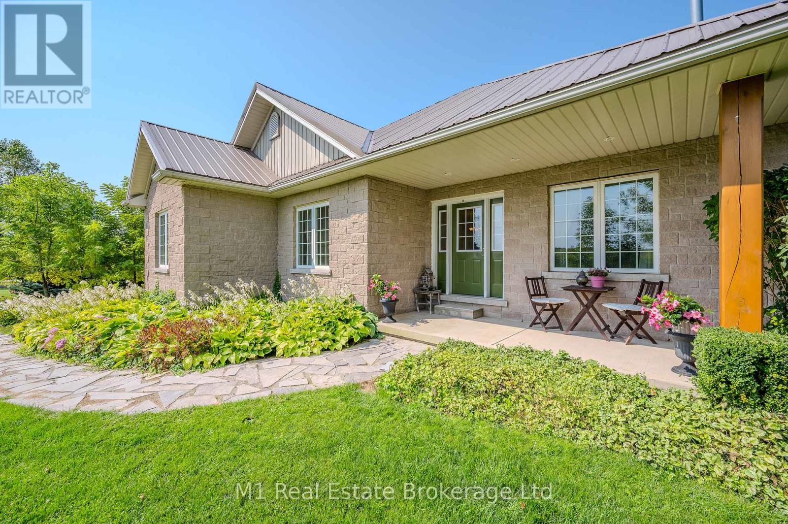 8682 9 Side Road, Centre Wellington, Ontario  N0B 1J0 - Photo 2 - X12043810