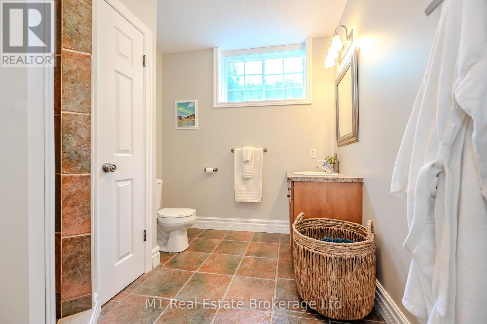 8682 9 Side Road, Centre Wellington, Ontario  N0B 1J0 - Photo 41 - X12043810