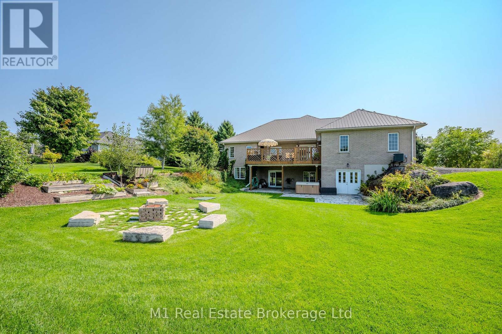 8682 9 Side Road, Centre Wellington, Ontario  N0B 1J0 - Photo 46 - X12043810