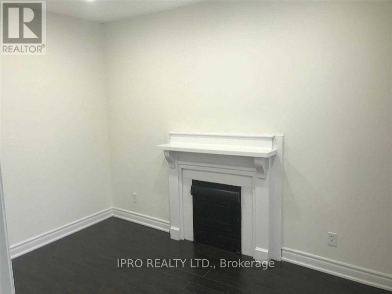 71 Clouston Avenue, Toronto, Ontario  M9N 1A8 - Photo 12 - W12033200