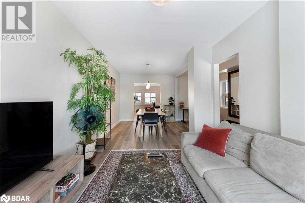 111 Melrose Avenue N, Hamilton, Ontario  L8L 6X4 - Photo 4 - 40710776
