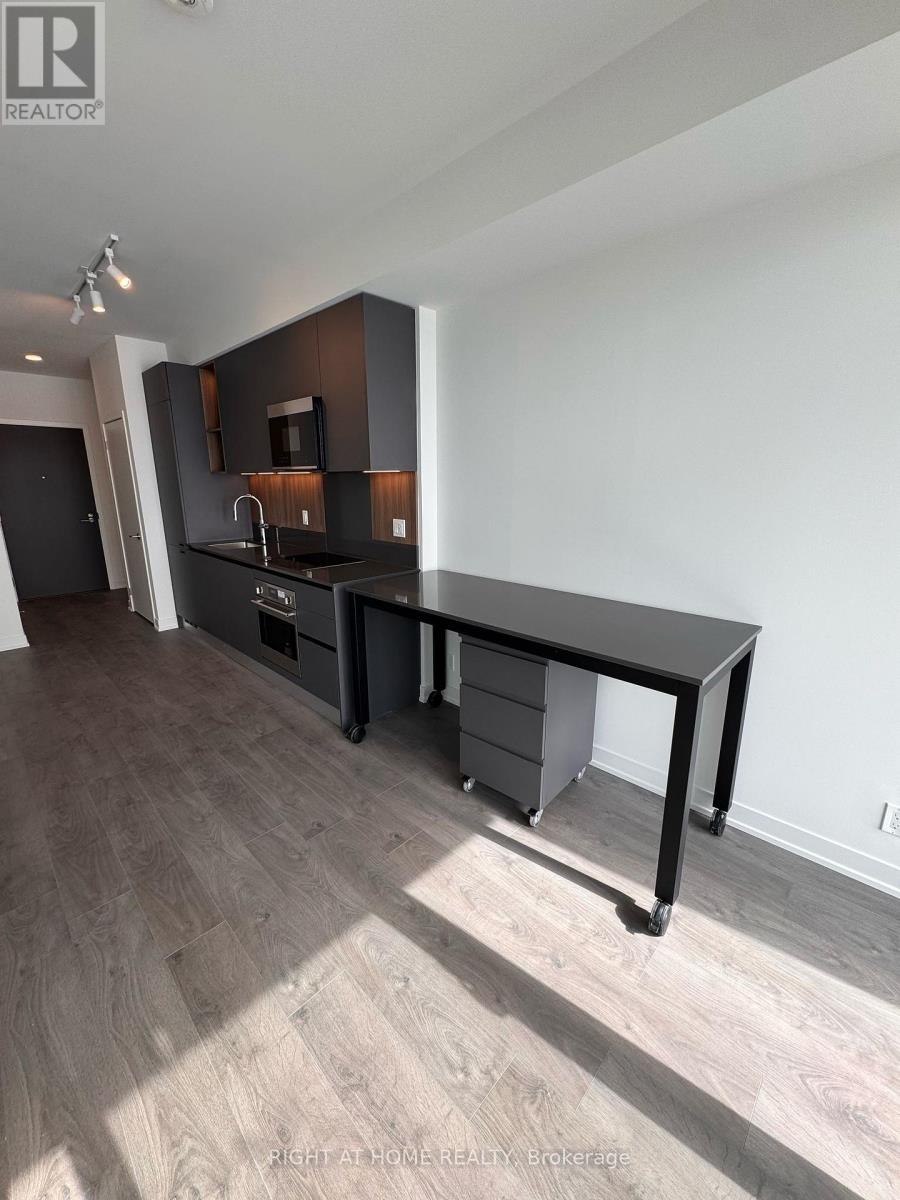 1510 - 39 Mary Street, Barrie, Ontario  L4N 1S9 - Photo 5 - S12043738