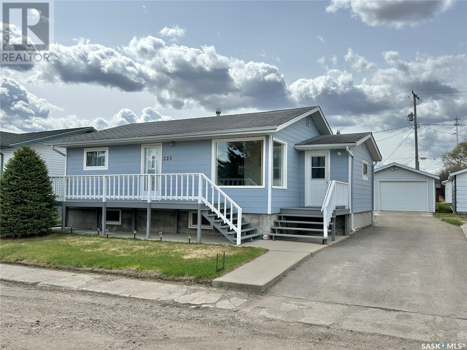 223 2nd AVENUE E, debden, Saskatchewan