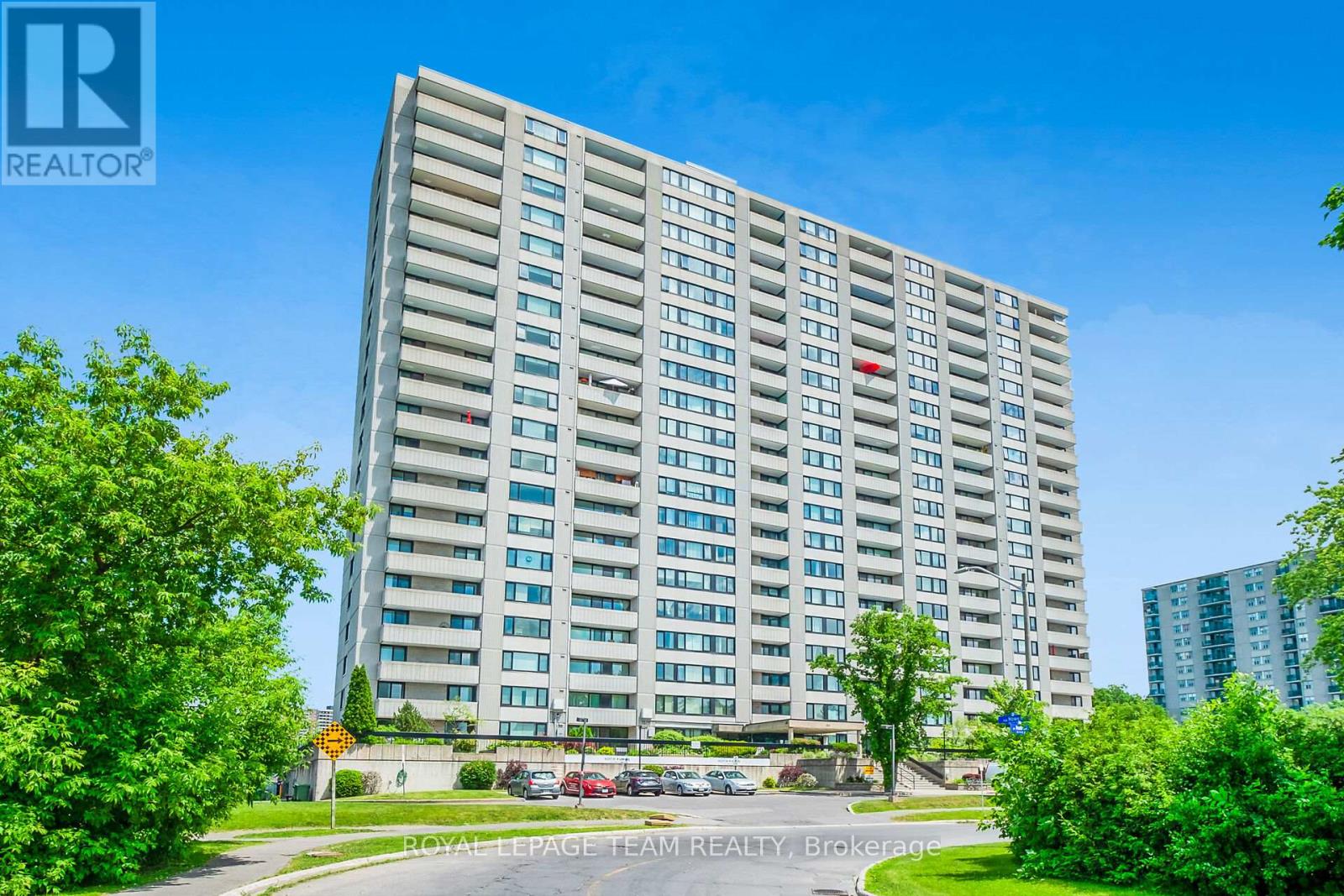 Property at 805 - 265 POULIN AVENUE NE image 4