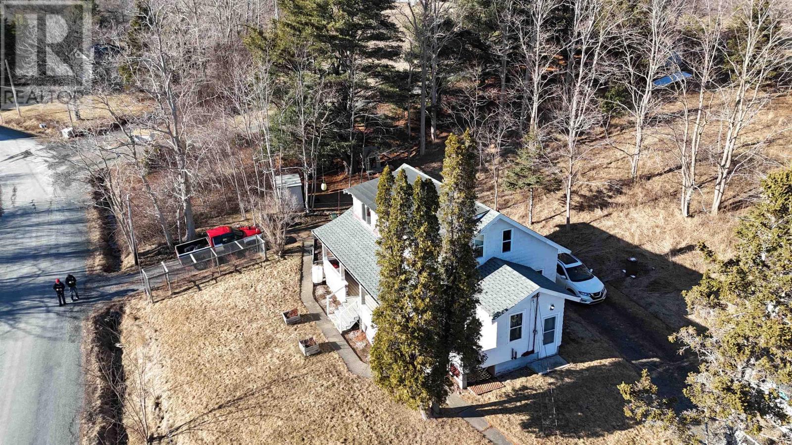 208 Kissing Bridge Road, Lunenburg, Nova Scotia  B0J 2C0 - Photo 2 - 202505920