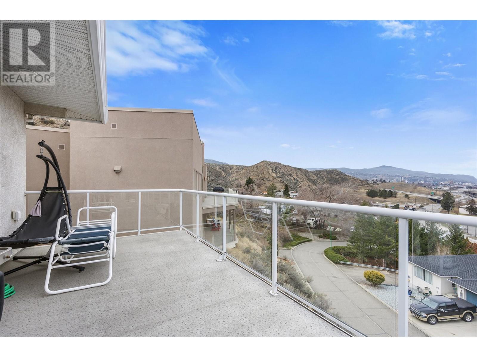 Property at 1651 Valleyview Drive Unit# 33 image 3