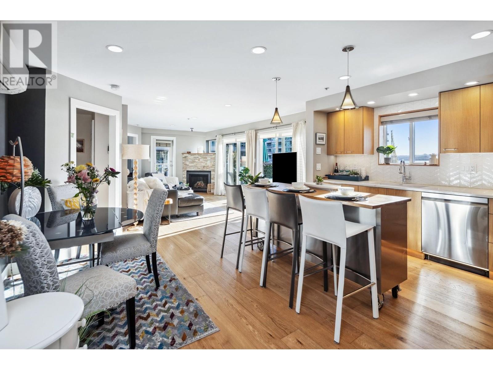 406 108 W Esplanade, North Vancouver, British Columbia  V7M 3M8 - Photo 12 - R2982497