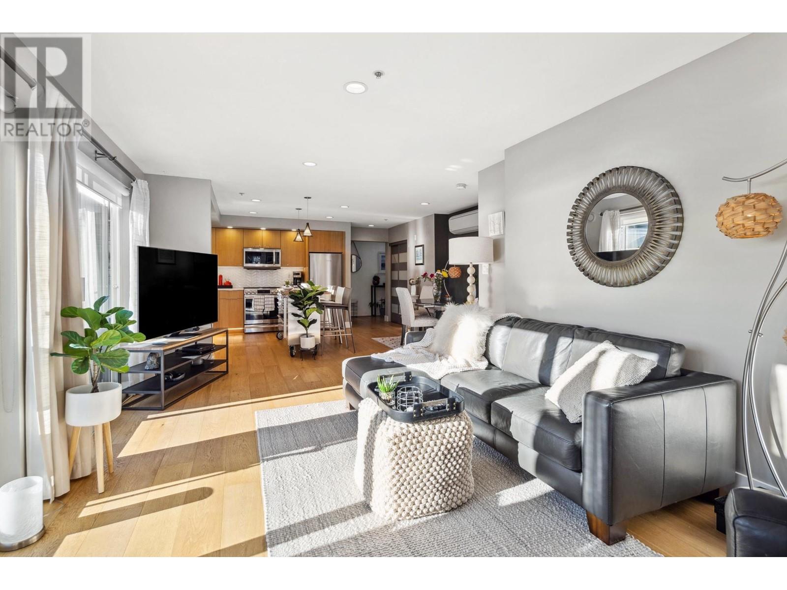 406 108 W Esplanade, North Vancouver, British Columbia  V7M 3M8 - Photo 15 - R2982497