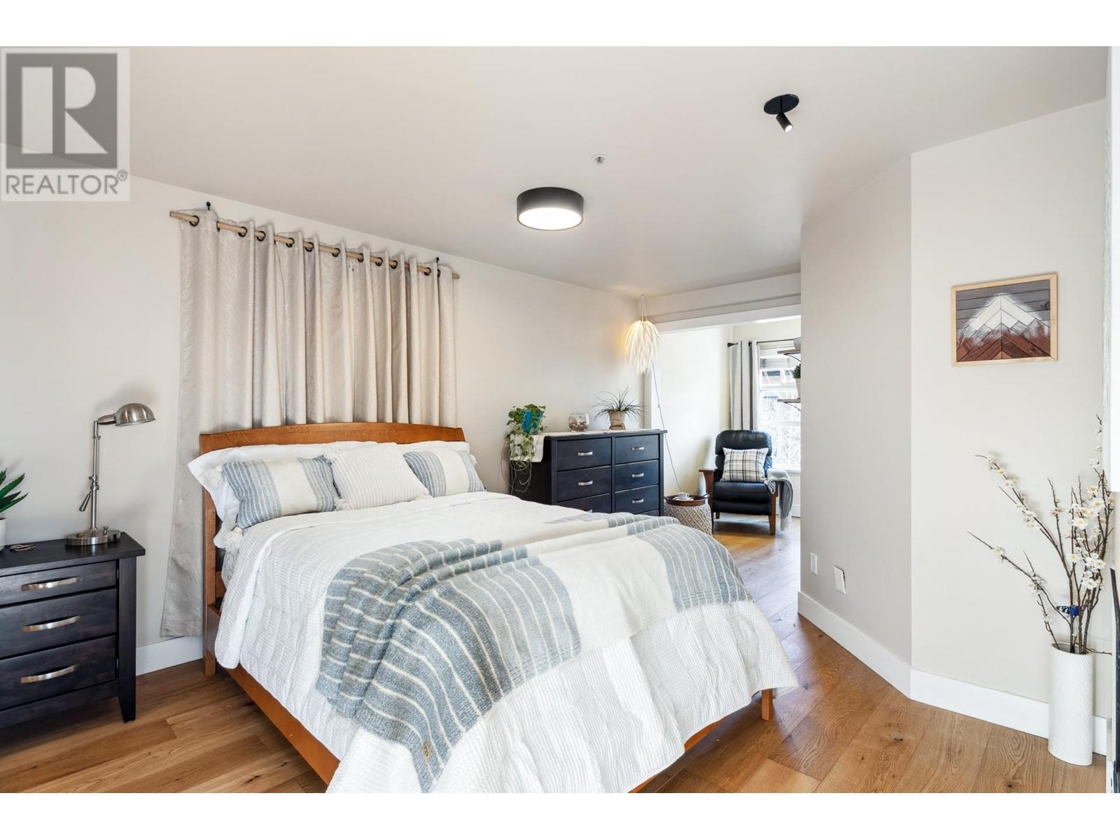 406 108 W Esplanade, North Vancouver, British Columbia  V7M 3M8 - Photo 16 - R2982497