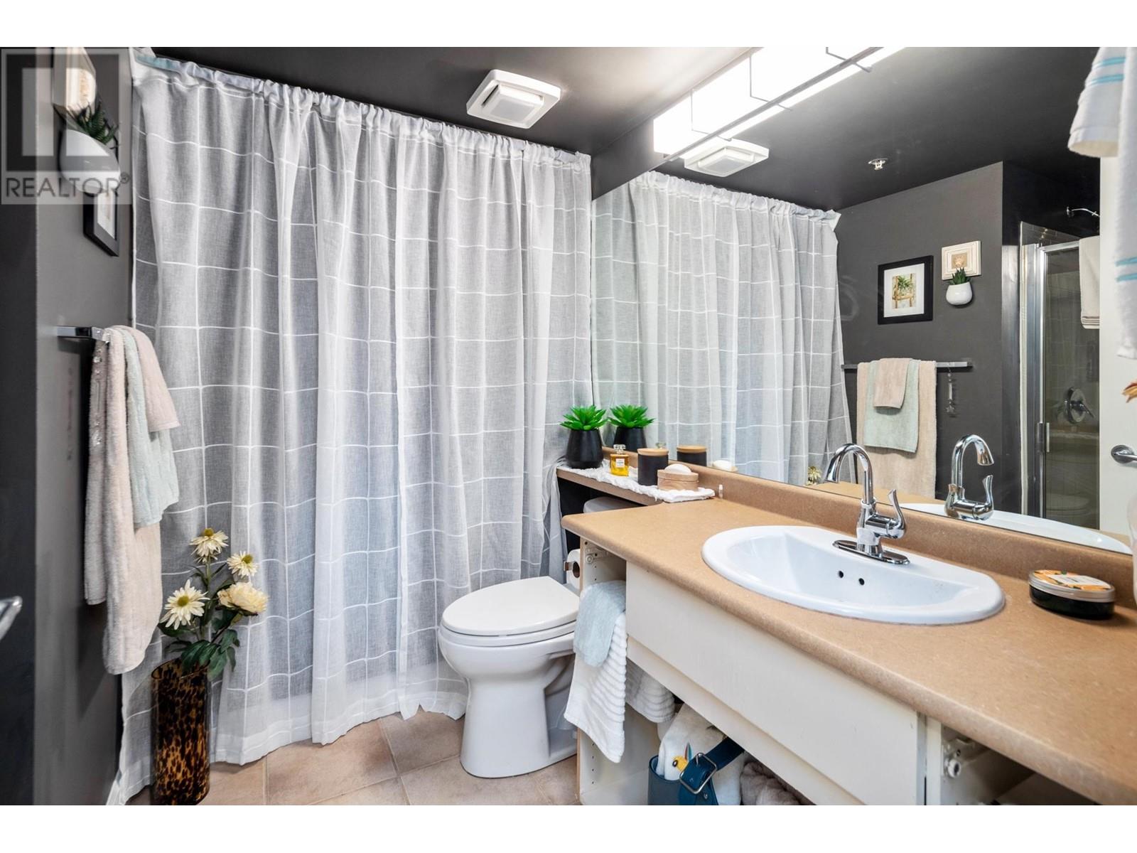 406 108 W Esplanade, North Vancouver, British Columbia  V7M 3M8 - Photo 20 - R2982497