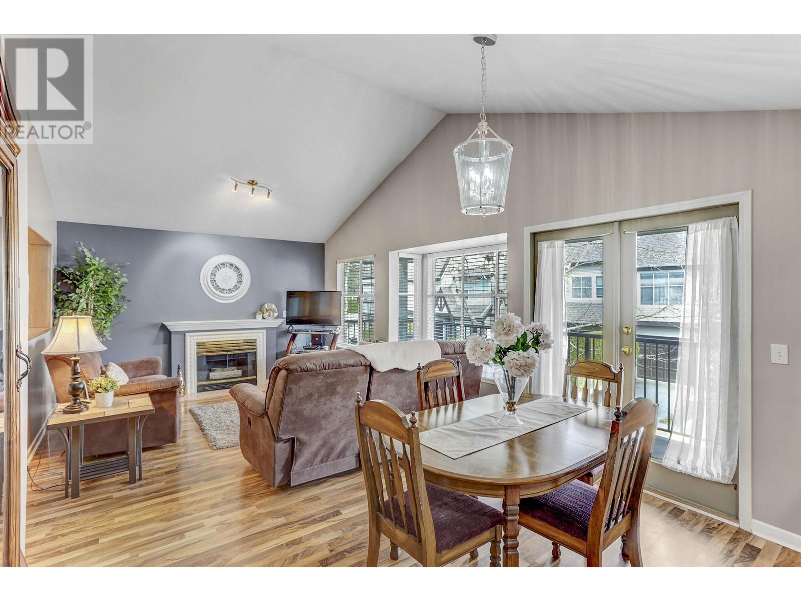 Property at 10 12099 237 STREET image 3
