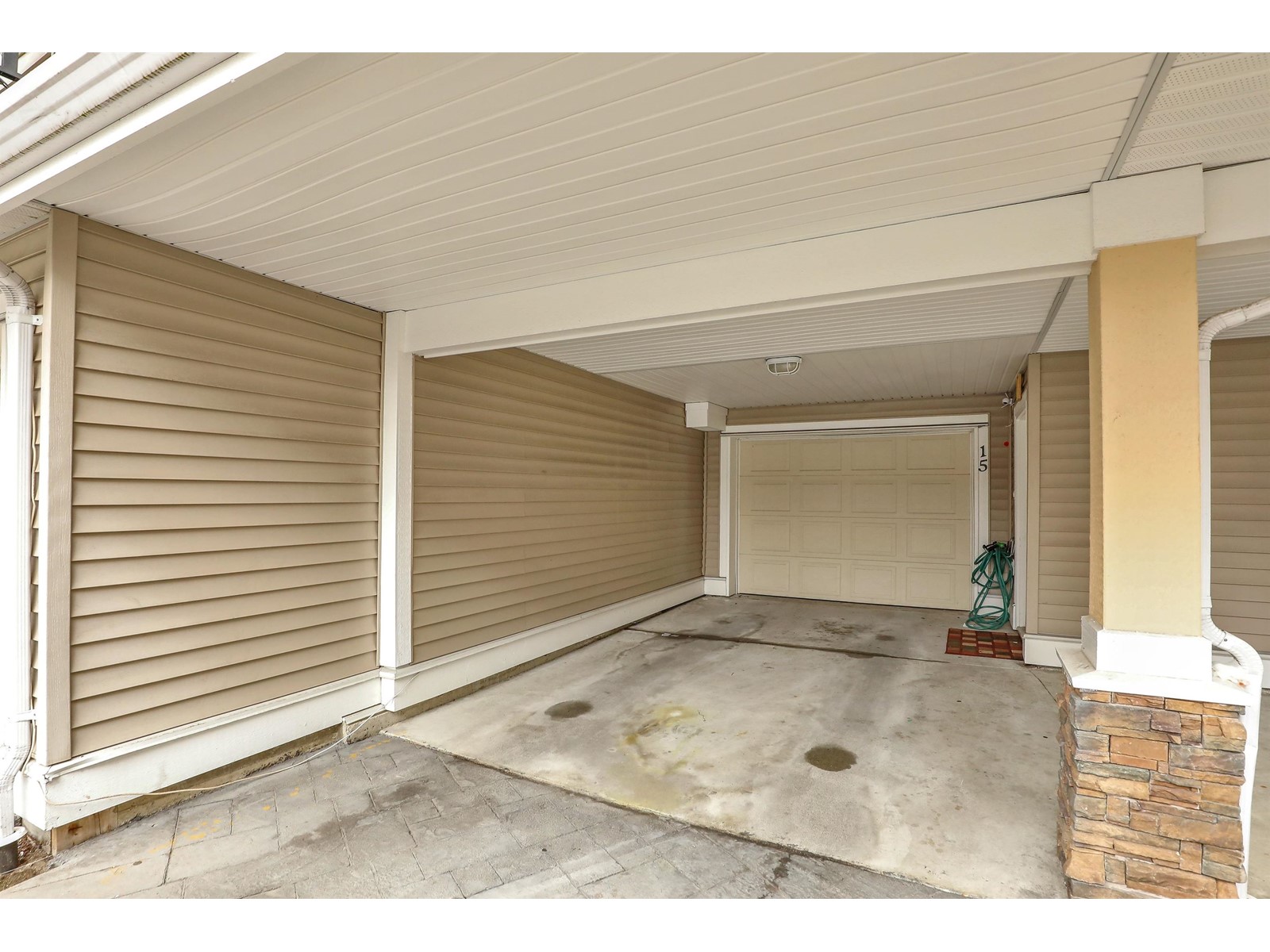 Property at 15 8655 159 STREET image 3