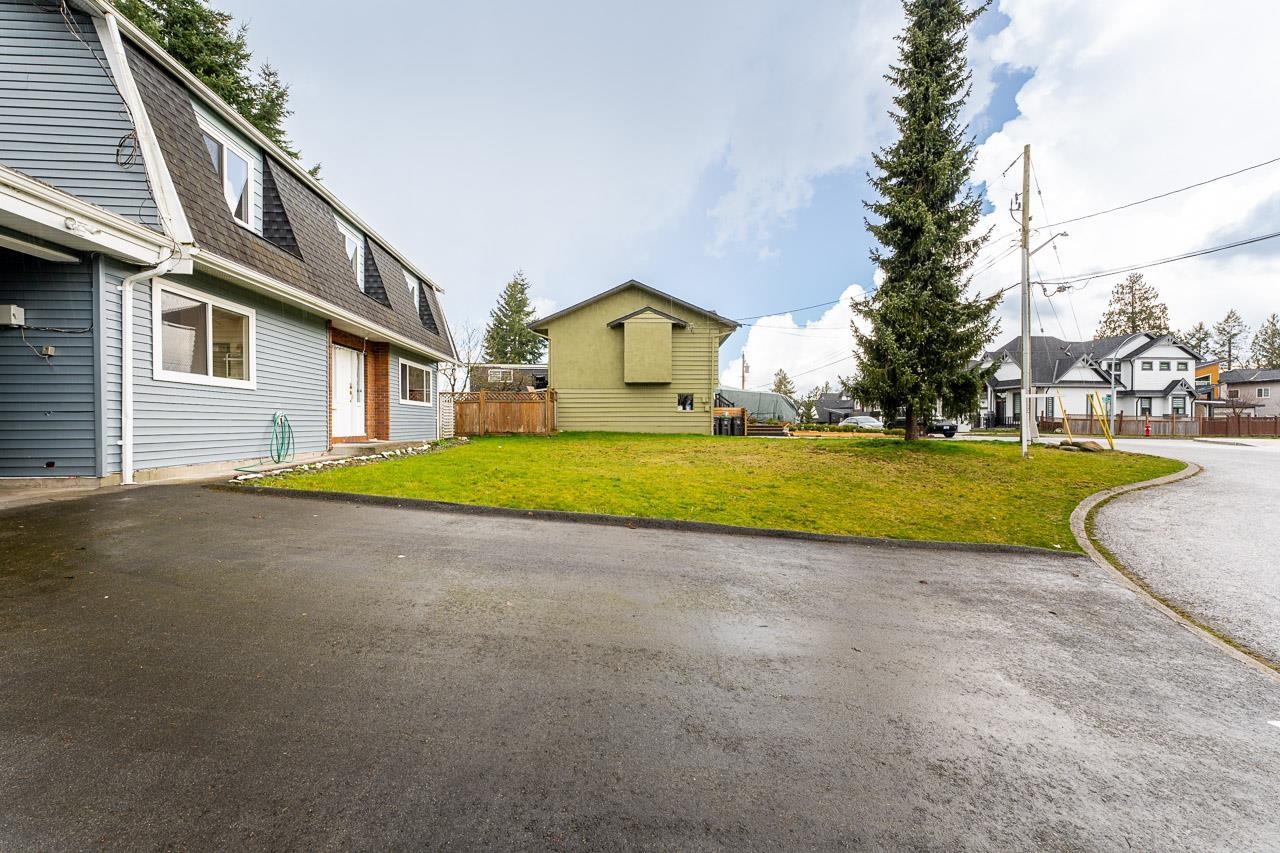 Property at 12764 104A AVENUE image 4