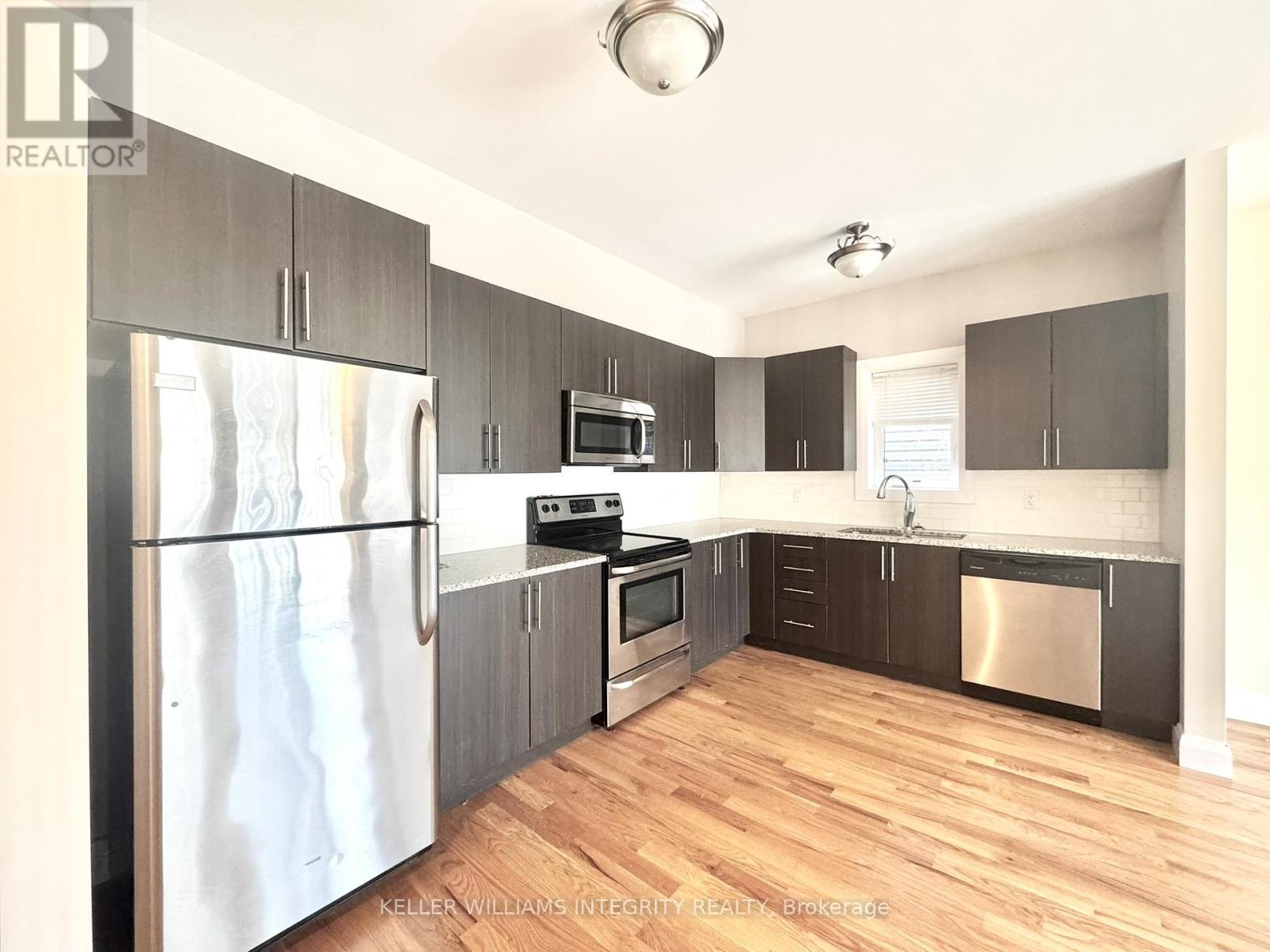 Property at 136 KING GEORGE STREET image 3