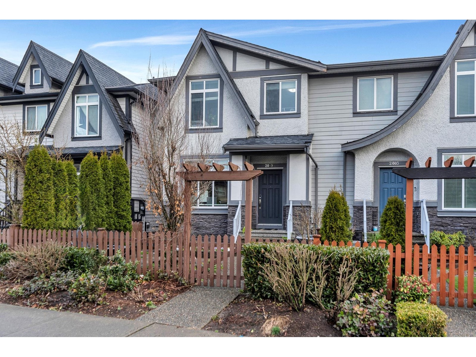 Property at 20999 80 AVENUE image 1