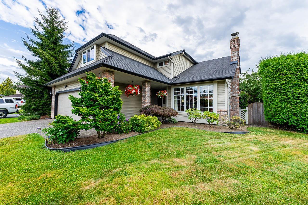 Property at 6068 185 STREET image 1