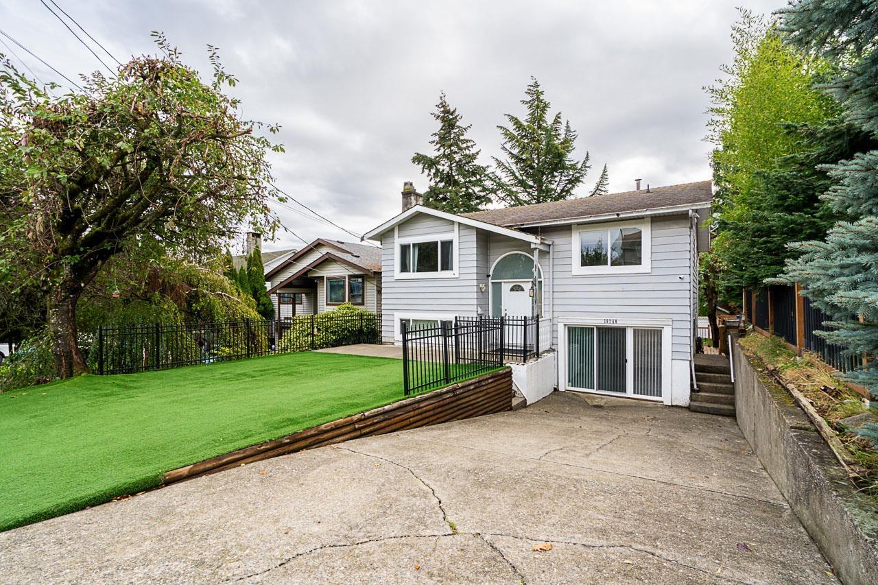 Property at 19758 68 AVENUE image 2