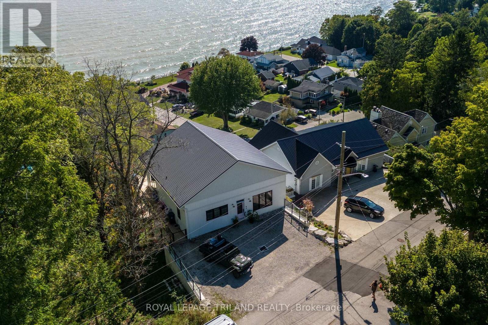 164 Brayside Street, Central Elgin, Ontario  N5L 1A2 - Photo 41 - X12041765