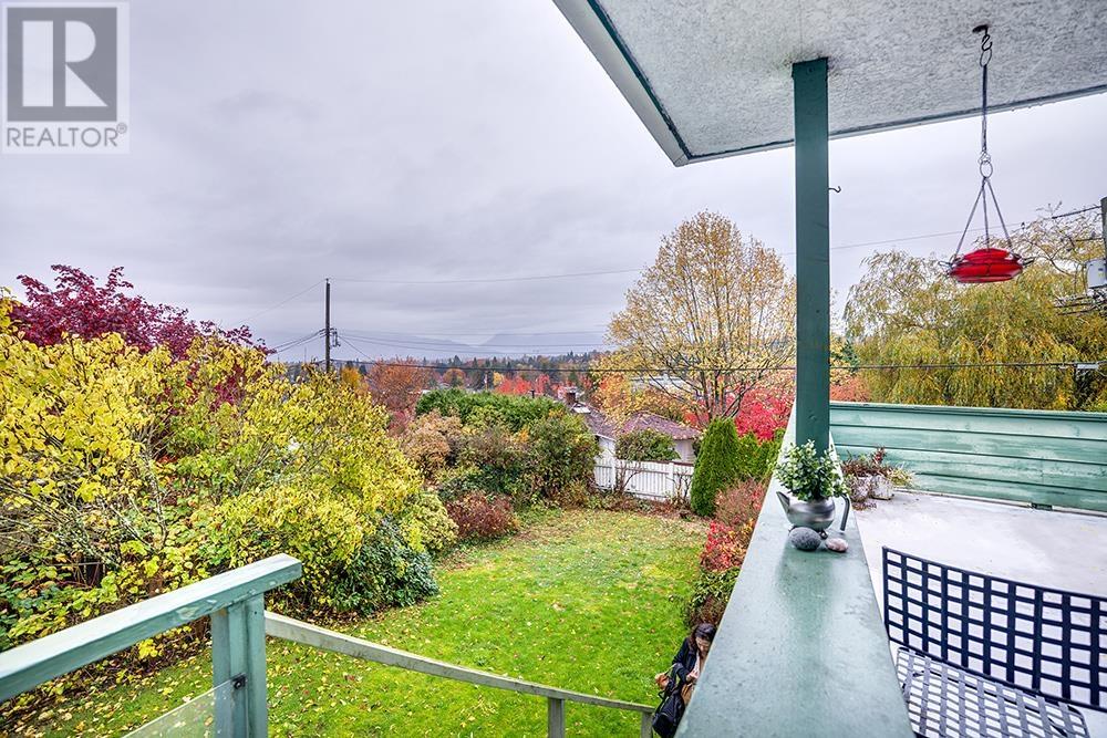 Listing Picture 8 of 15 : 4878 PATON STREET, Vancouver / 溫哥華 - 魯藝地產 Yvonne Lu Group - MLS Medallion Club Member