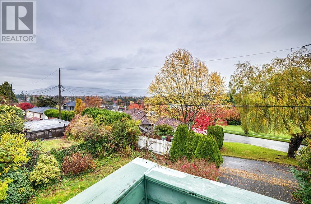 Listing Picture 6 of 15 : 4878 PATON STREET, Vancouver / 溫哥華 - 魯藝地產 Yvonne Lu Group - MLS Medallion Club Member