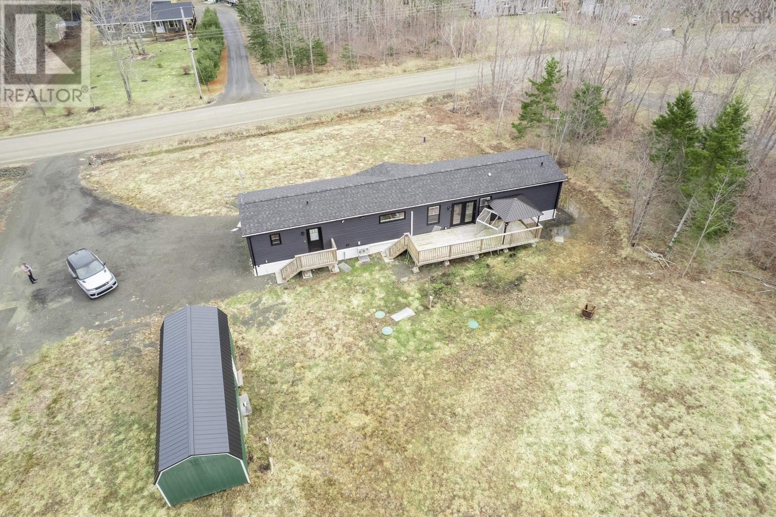 Property at 506 Back Road image 2