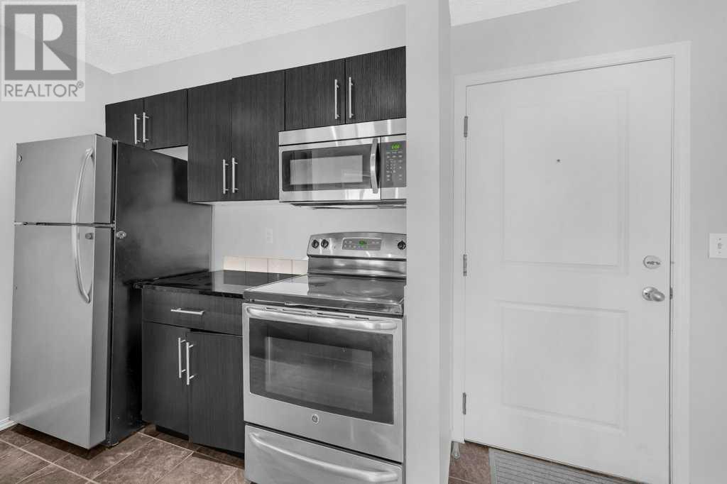 Property at 204, 5 Saddlestone Way NE image 5