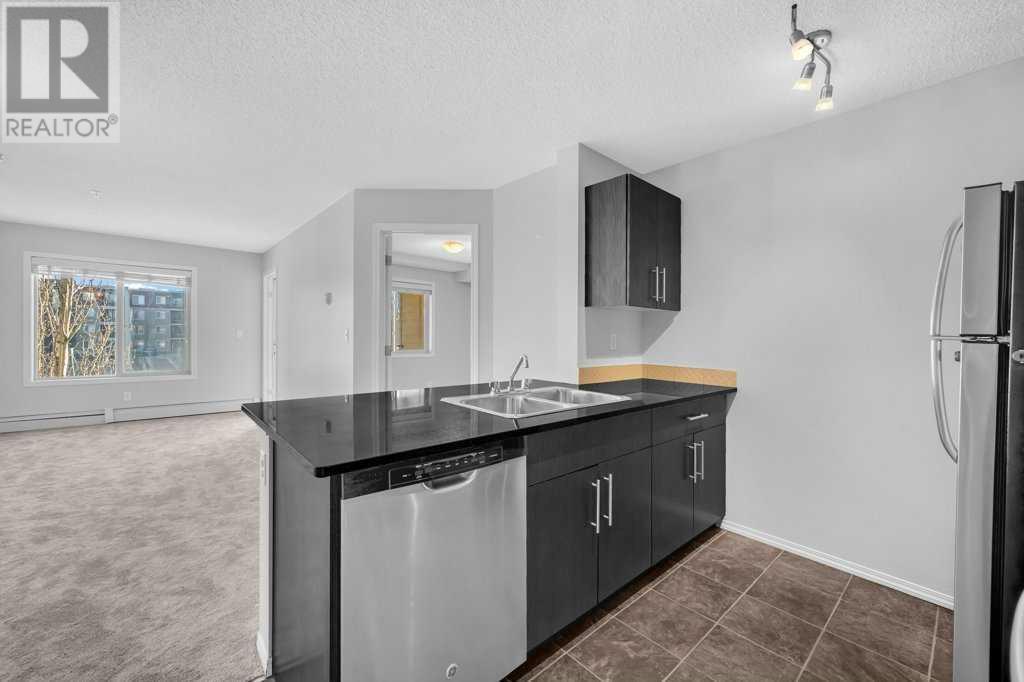 Property at 204, 5 Saddlestone Way NE image 4