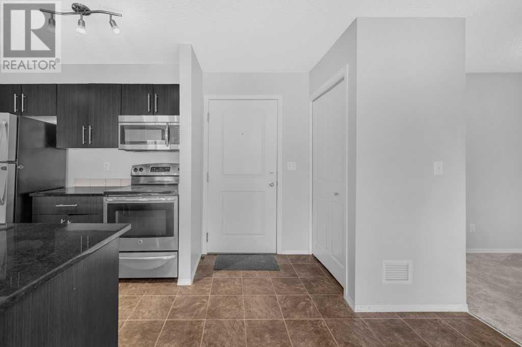 Property at 204, 5 Saddlestone Way NE image 3