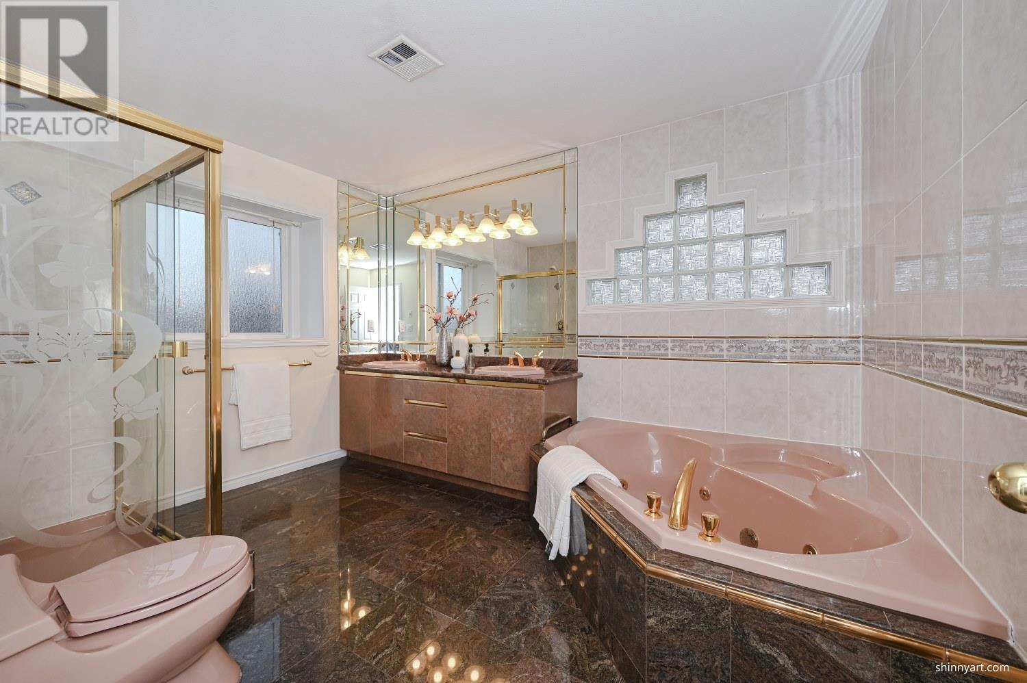 2556 W 20th Avenue, Vancouver, British Columbia  V6L 1G8 - Photo 16 - R2982461