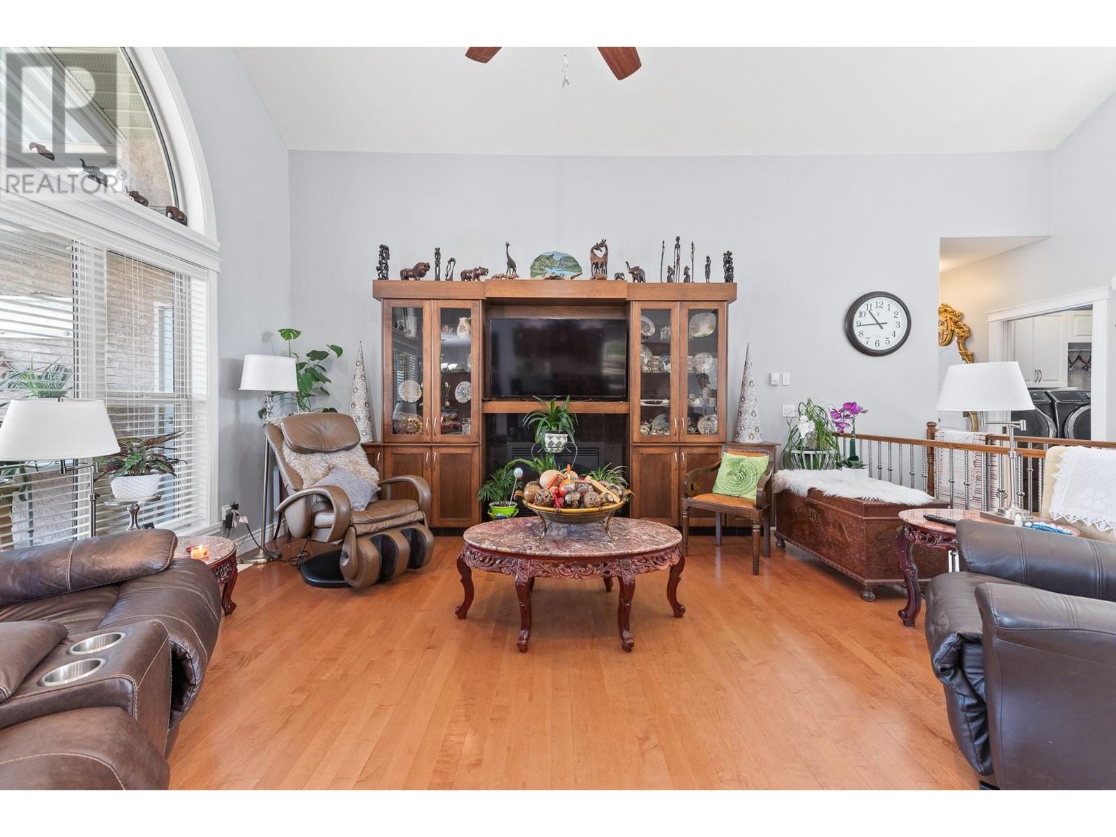 Property at 1124 Fairview Road image 5