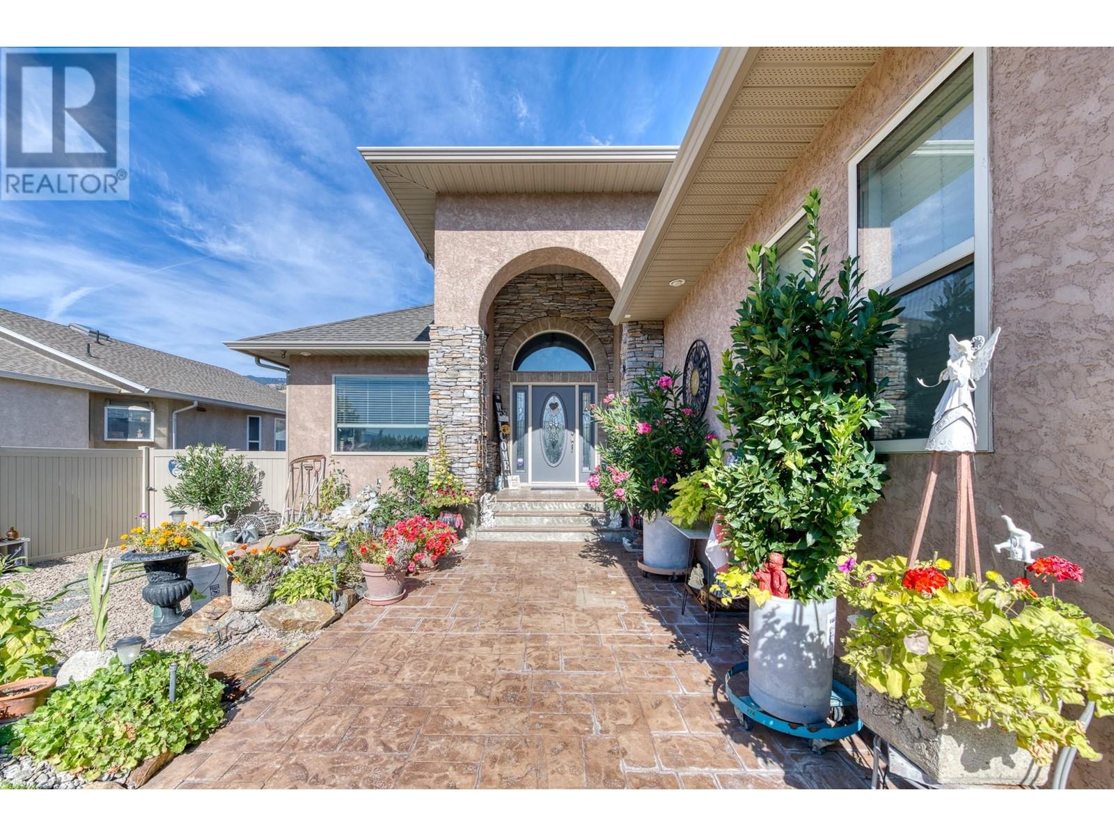 Property at 1124 Fairview Road image 2