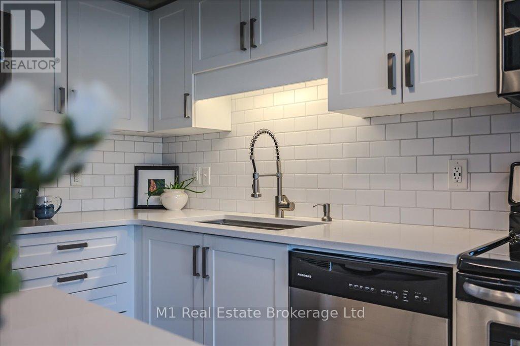 46 Tanton Avenue, Centre Wellington, Ontario  N1M 0C3 - Photo 16 - X12043975