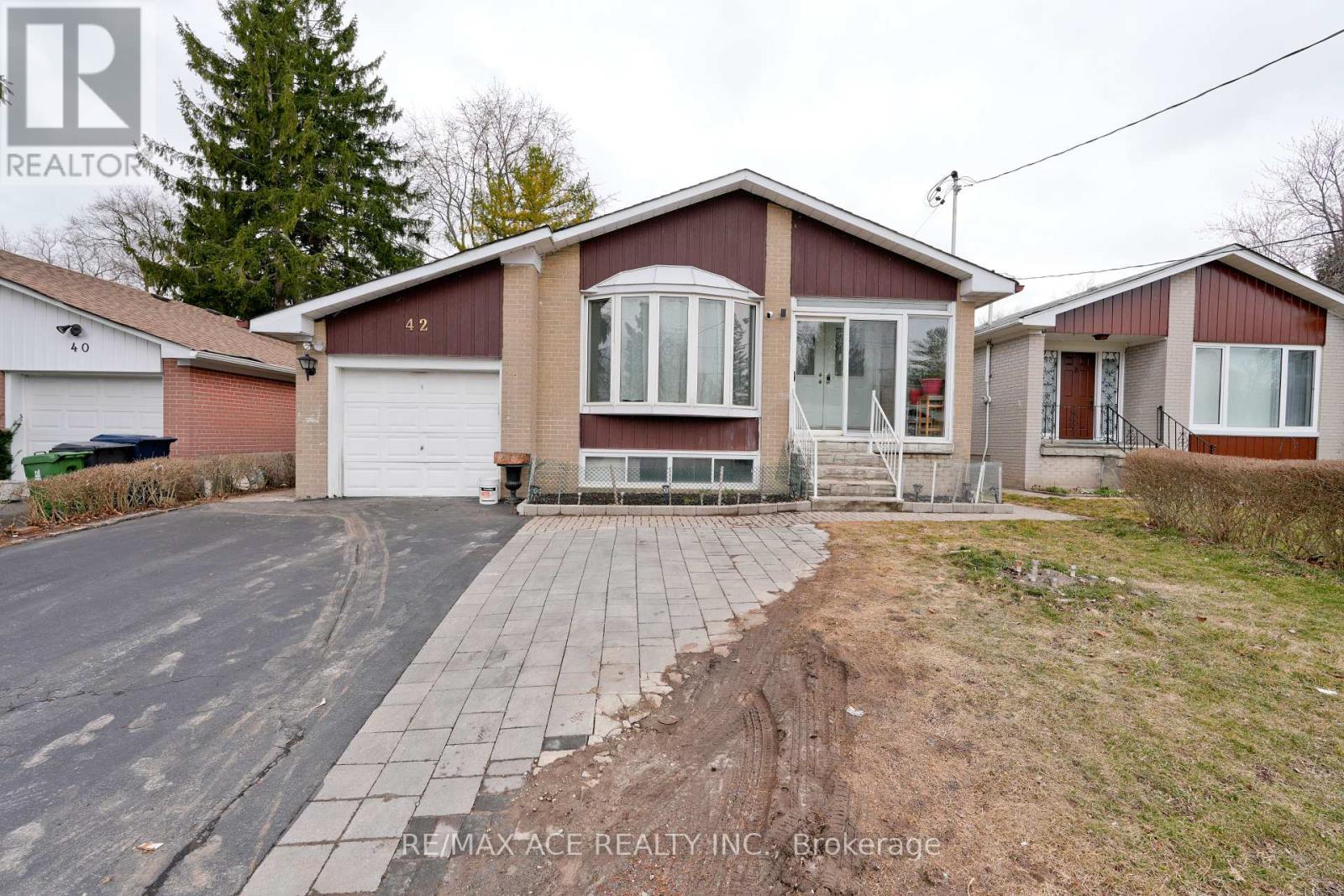 Property at 42 RAVENVIEW DRIVE image 1