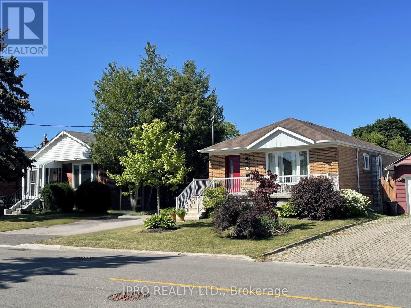 Property at 24 CROSLAND DRIVE image 4