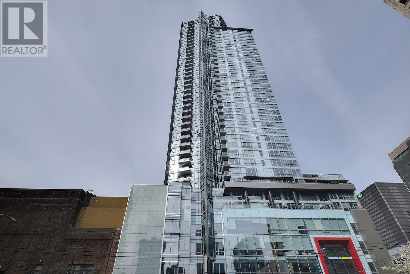 712 833 SEYMOUR STREET, vancouver, British Columbia