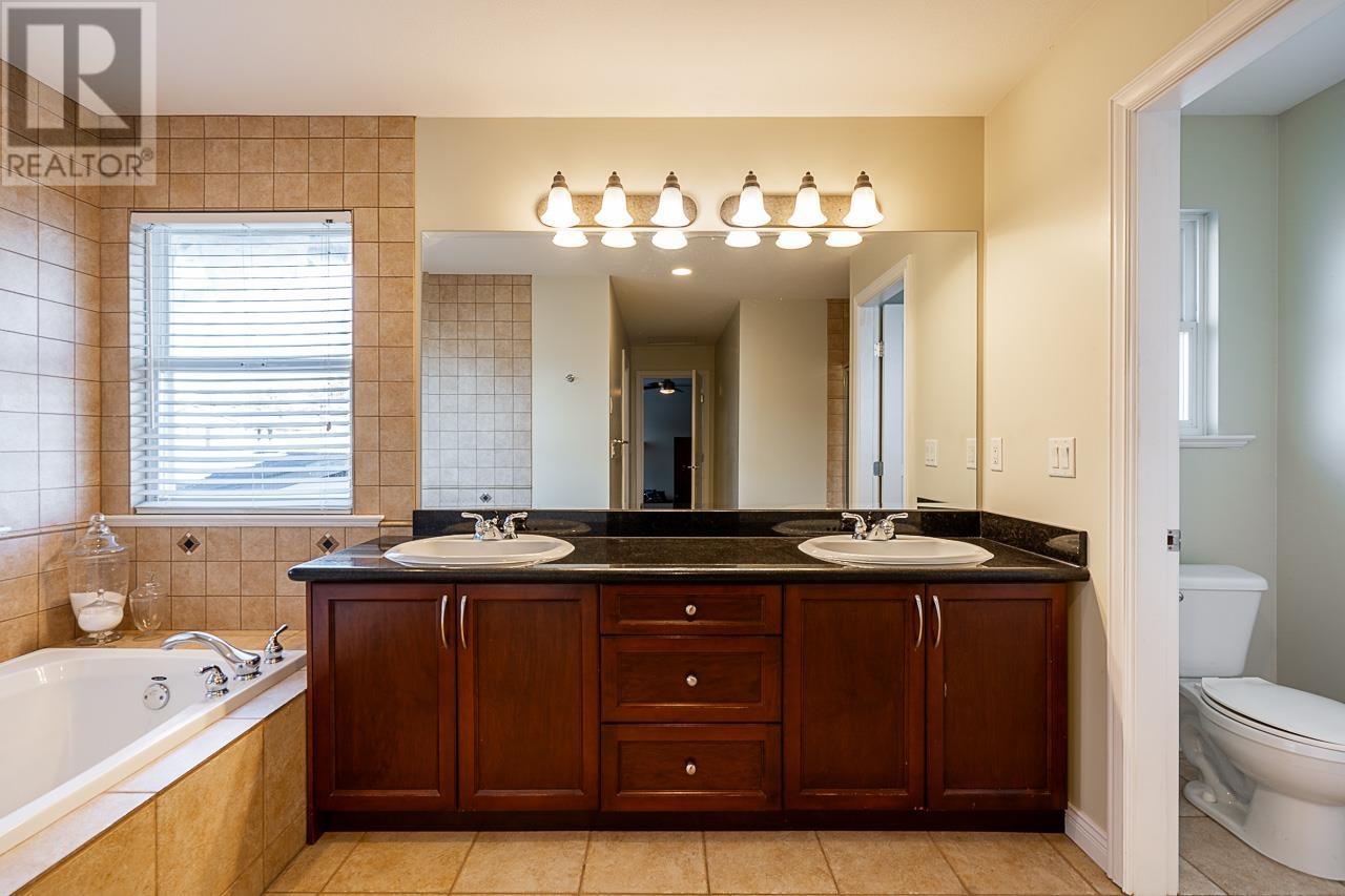 1113 Dansey Avenue, Coquitlam, British Columbia  V3K 3H5 - Photo 22 - R2967543
