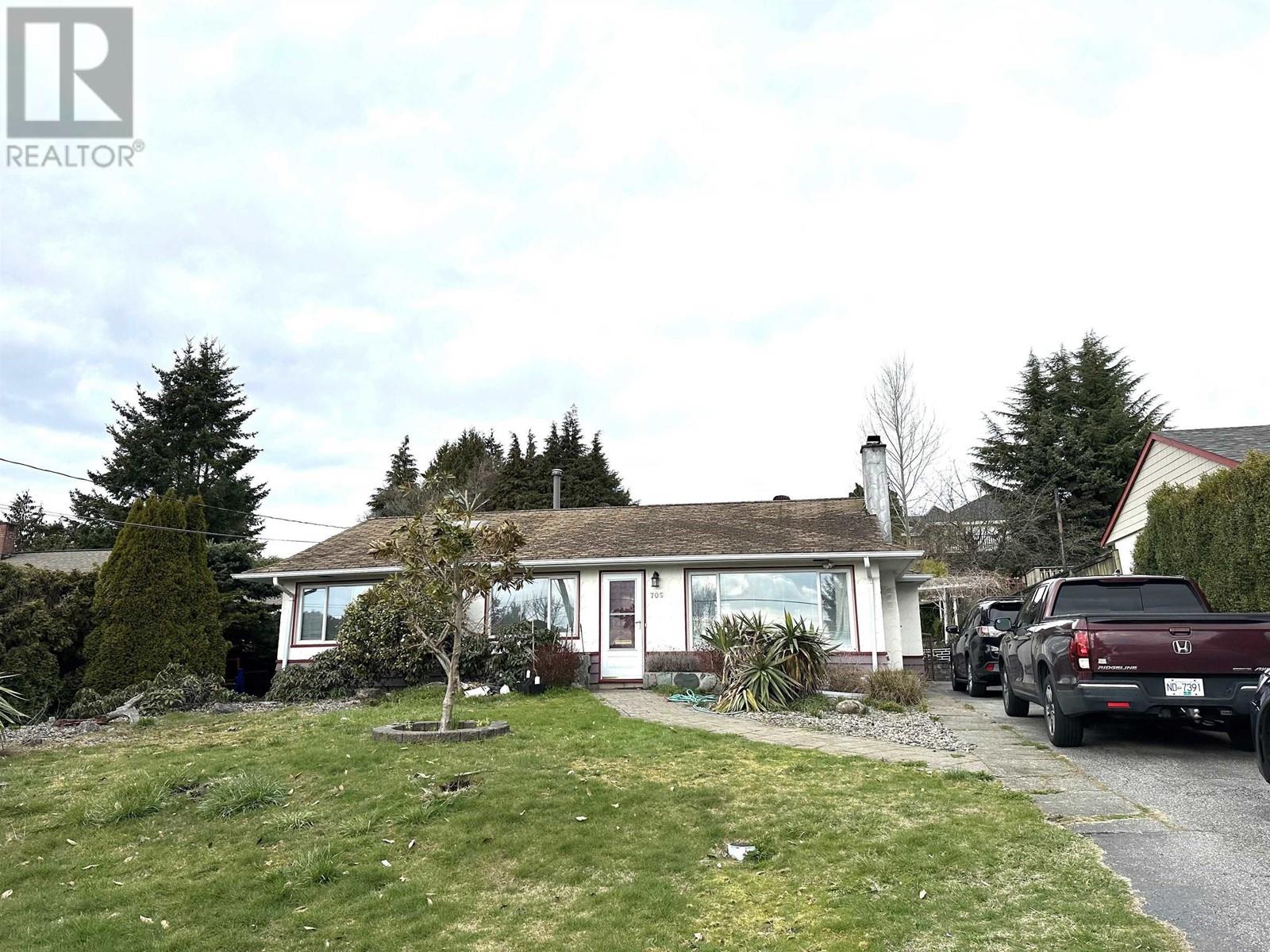 Property at 709 QUADLING AVENUE image