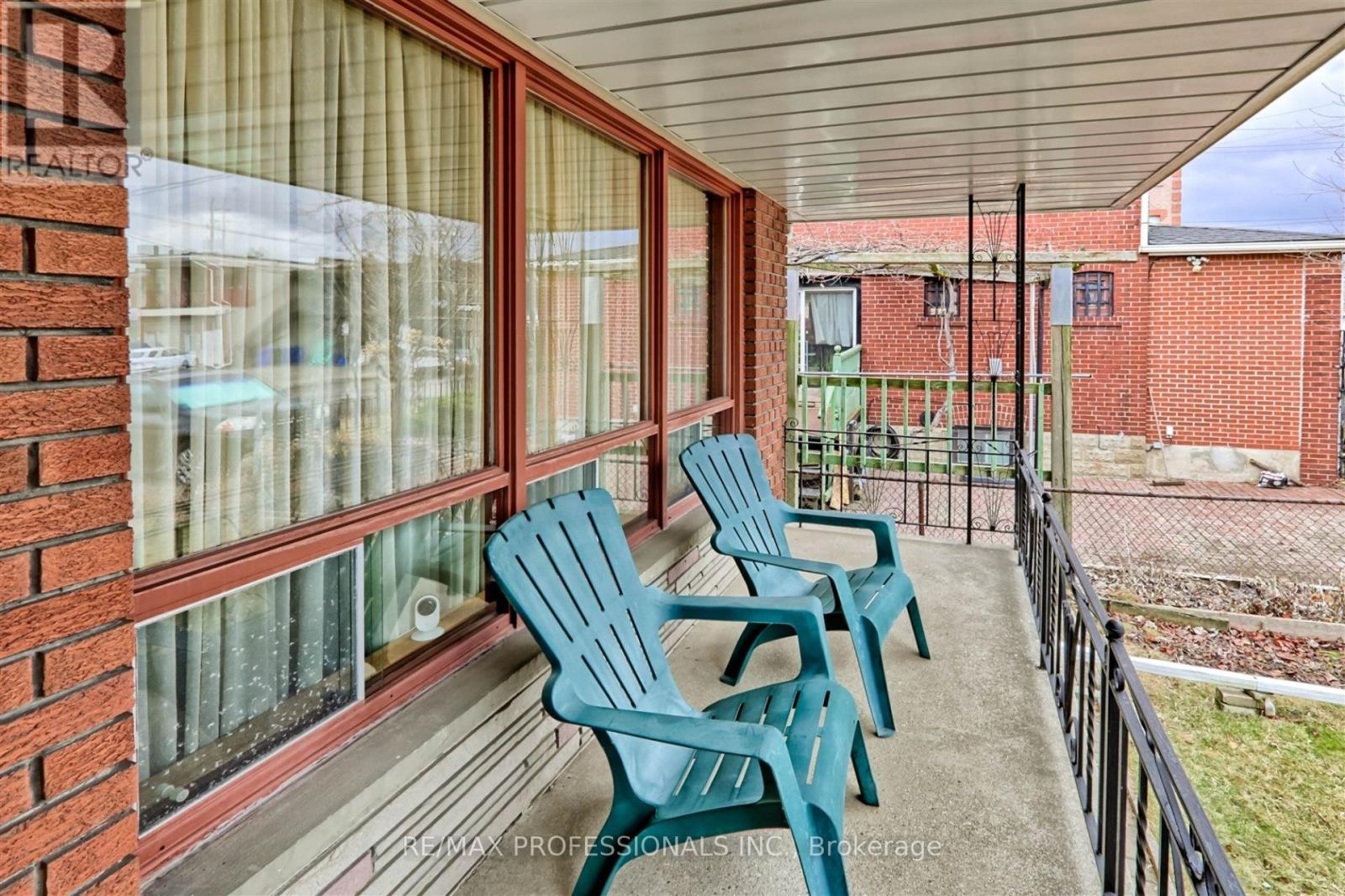 Property at 14 MORGAN AVENUE image 2