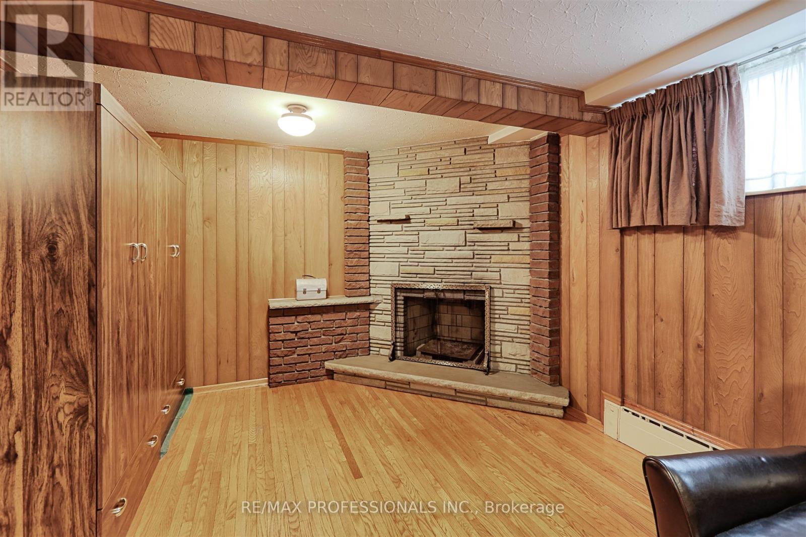 14 Morgan Avenue, Toronto (Stonegate-Queensway), Ontario  M8Y 2Z8 - Photo 22 - W12043989