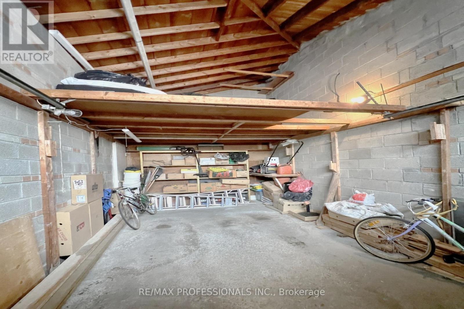 14 Morgan Avenue, Toronto (Stonegate-Queensway), Ontario  M8Y 2Z8 - Photo 26 - W12043989