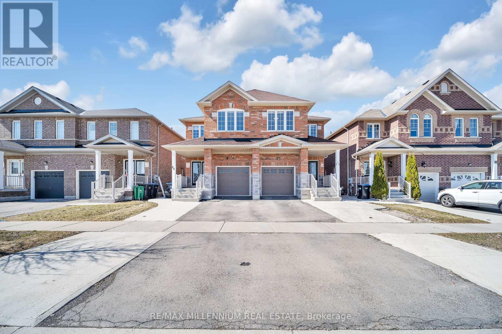 86 Cookview Drive, Brampton, Ontario  L6R 3T6 - Photo 1 - W12044022